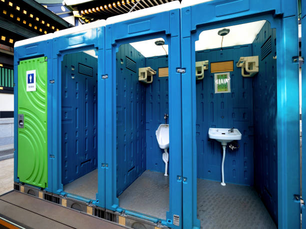 Porta potty rental for outdoor events in Riverview, MO